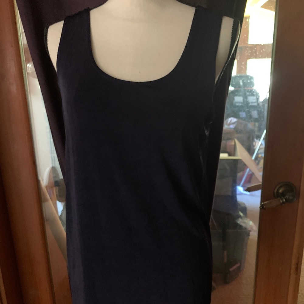 Sleeveless top